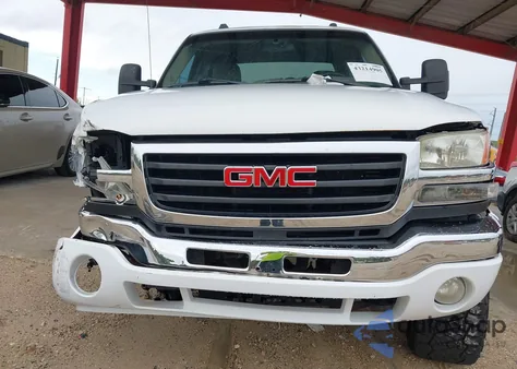 2004 GMC Sierra Slt z USA, uszkodzony, nr VIN 1GTHC23194F111630